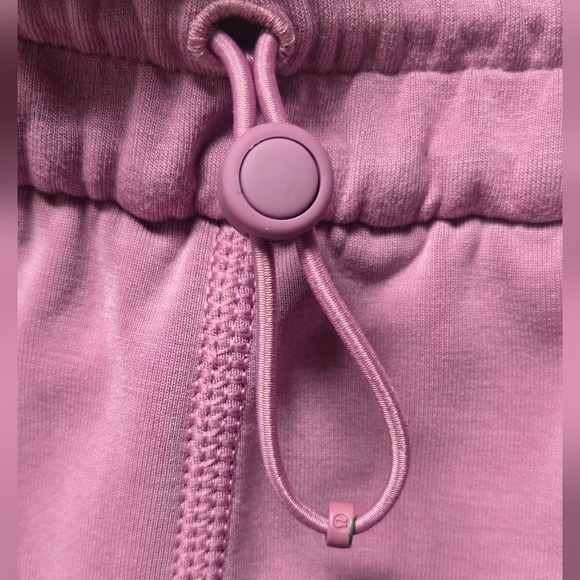 Lululemon Softstreme High Rise Cropped Pants Velvet Dust Size 12 - Picture 2 of 6